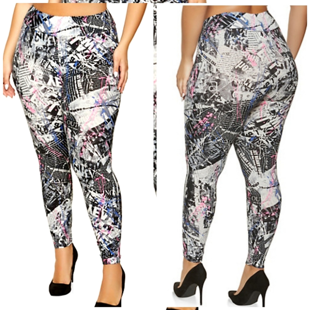 Newspaper Print Leggings